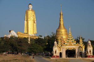 monywa-riesen-buddhas-reclining-buddha-liegender-bodi-tataung-pagode-tempel-pagoda-paya-myanmar-burma-birma-reisebericht.jpg