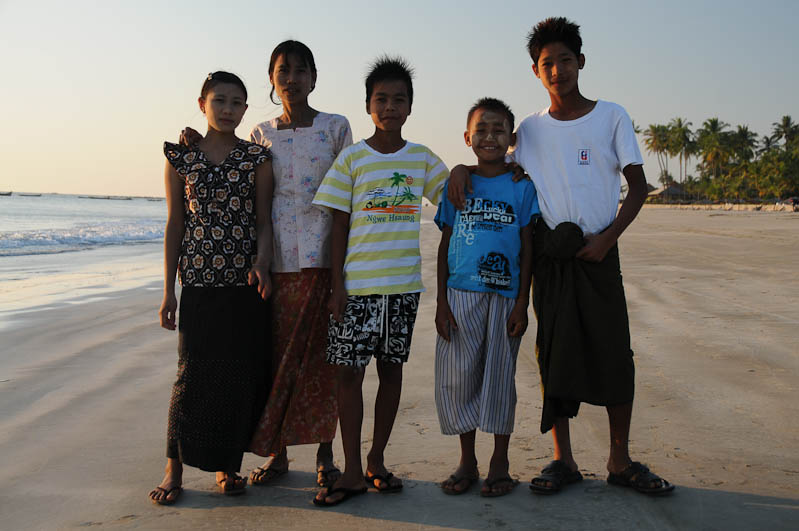 Ngwe Saung Beach, Strand, Familienausflug, Myanmar, Burma, Birma, Golf von Bengalen, Reisebericht, www.wo-der-pfeffer-waechst.de