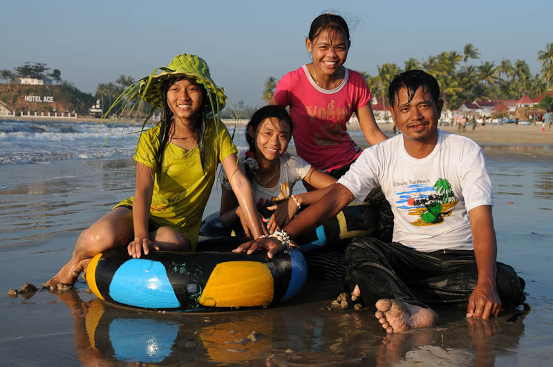 Chaung Tha Beach, Strand, Myanmar, Burma, Birma, Golf von Bengalen, Kokospalmen, Kasuarinen, Reisebericht, www.wo-der-pfeffer-waechst.de