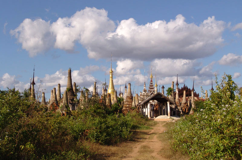 Myanmar, Burma, Birma, Inle-See, lake, Indein, In Dein, Pagoden, Pagodas, Ruinen, Tempel, Shan-Staat, state, division, Reiseberichte, www.wo-der-pfeffer-waechst.de