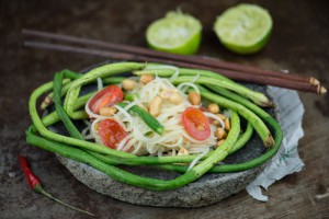 Som Tam, Rezept, Grüner Papayasalat, scharf, Thailand, Streetfood, Obst, Chili, spick, veganes, vegetarisches, thailändisches, Laos, laotisches, Kochen, Rezepte, Gerichte, Speisen, Essen, Zutaten, Küche, www.wo-der-pfeffer-waechst.de