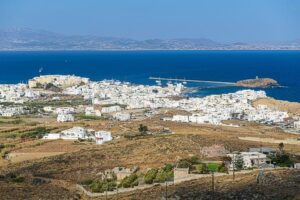 Panoramablicke auf Naxos-Stadt vom Xilokastro-Hügel