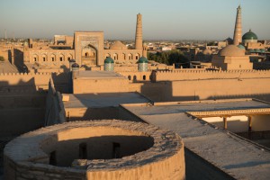 Chiwa, Khiva, Chiva, Xiva, Usbekistan, Uzbekistan, Westtor, Altstadt, Aussichtspunkt, viewpoint, Seidenstraße, Reiseberichte, www.wo-der-pfeffer-waechst.de