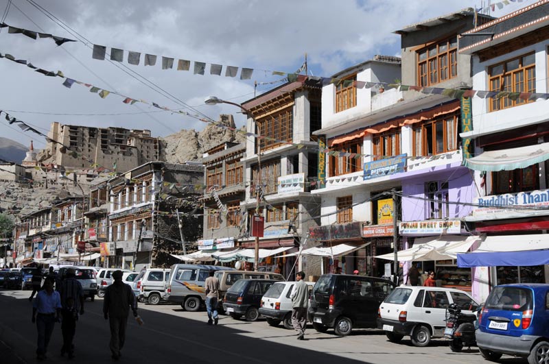 Leh, Main Bazaar Road, Basar, Ladakh, Indien, indischer Himalaya, Himalaja-Gebirge, Jammu und Kashmir, Reisetipps, Rundreisen, Asien, Reiseberichte, Reiseblogger, www.wo-der-pfeffer-waechst.de