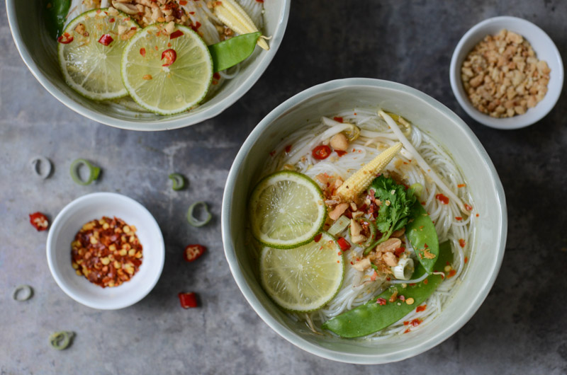 Thailändische Nudelsuppe, Noodlesoup, Rezepte, Thailand, vegetarisches, veganes, Kochen, Gerichte, Speisen, Essen, Zutaten, Küche, Reise- und Food-Blog, www.wo-der-pfeffer-waechst.de