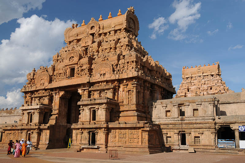 Thanjavur, Tanjore, Brihadishvara-Tempel, Gopuram, Tamil Nadu, Tempeltour, Südindien, Reisetipps, Rundreisen, Asien, Reiseberichte, Reiseblogger, www.wo-der-pfeffer-waechst.de