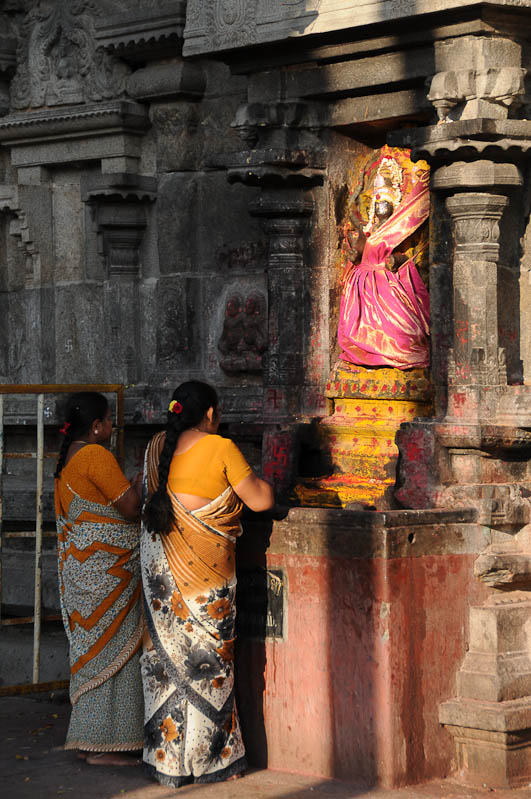 Tiruvannamalai, Arunachaleswar-Tempel, Gläubige, Hindu, Tamil Nadu, Tempeltour, Südindien, Reisetipps, Rundreisen, Asien, Reiseberichte, Reiseblogger, www.wo-der-pfeffer-waechst.de