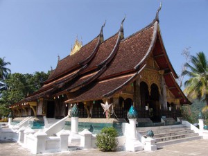 Laos, Nordlaos, Luang Prabang, Luang Phrabang, Louangphrabang, Wat Xieng Thong, buddhistisches Kloster, Reisetipps, Rundreisen, Asien, Reiseberichte, Reiseblogger, www.wo-der-pfeffer-waechst.de
