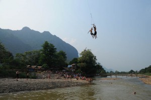 Tubing in Vang Vieng, Laos, Party, Nordlaos, Reisetipps, Rundreisen, Asien, Reiseberichte, Reiseblogger, www.wo-der-pfeffer-waechst.de