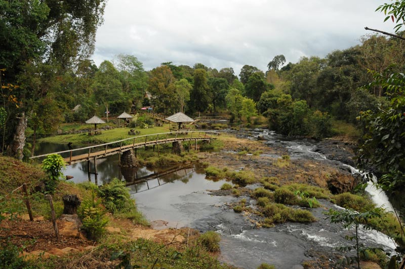 Tad Yeuang, Tad Yuang, Tad Nyuang, Wasserfall, waterfall, Südlaos, Southern, Laos, Süden, Reiseziele, Bolaven-Plateau, Wasserfälle, Mekong, Reisebericht, Reisetipps, Rundreisen, Südostasien, Reiseblogger, www.wo-der-pfeffer-waechst.de