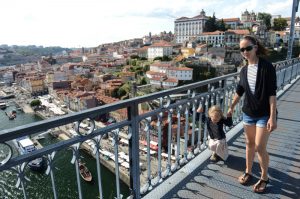 Porto, Portugal, Städtetrip, Rio Douro, Brücke, Ponte Dom Luis I., Ribeira, Reisen mit Kindern, Sehenswürdigkeiten, Südeuropa, Bilder, Fotos, Reiseberichte, Sommerurlaub, www.wo-der-pfeffer-waechst.de