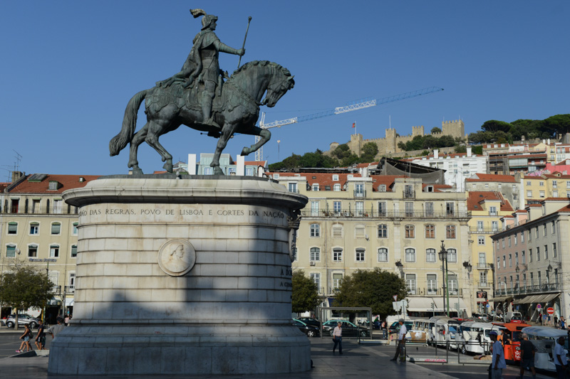 Praça da Figueira, Reiterstatue João I., Platz, Baixa, Lissabon, Lisboa, Portugal, Städtetrip, Reisen mit Kindern, Sehenswürdigkeiten, Südeuropa, Bilder, Fotos, Reiseberichte, Sommerurlaub, www.wo-der-pfeffer-waechst.de