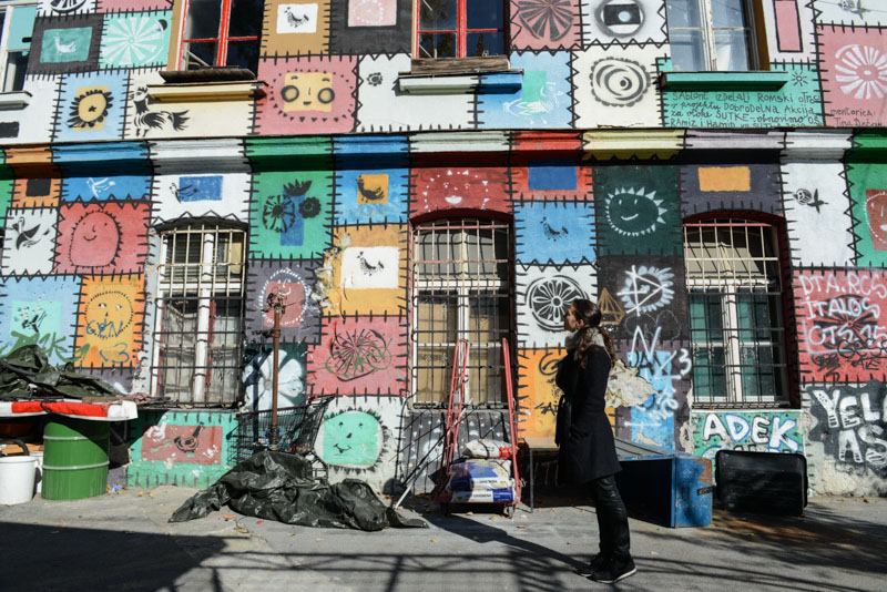 Ljubljana, Laibach, Slowenien, Slovenia, Balkan, Metelkova, Stadtteil, autonomes Viertel, Kurzurlaub, Reisen mit Kindern, Städtetrip, Sehenswürdigkeiten, Südosteuropa, Balkan, Bilder, Fotos, Reiseberichte, Herbsturlaub, Herbstferien, www.wo-der-pfeffer-waechst.de