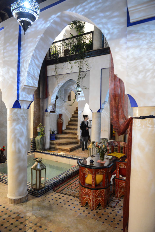 Riad Tamarrakecht, Marrakesch, Marokko, Reisen mit Kind, Hotel, Guesthouse, Unterkunft, Zimmer, Room, Urlaub, Abendstimmung, Medina, Altstadt, Reisebericht, Reisetipps, Afrika, Reiseblogger, www.wo-der-pfeffer-waechst.de