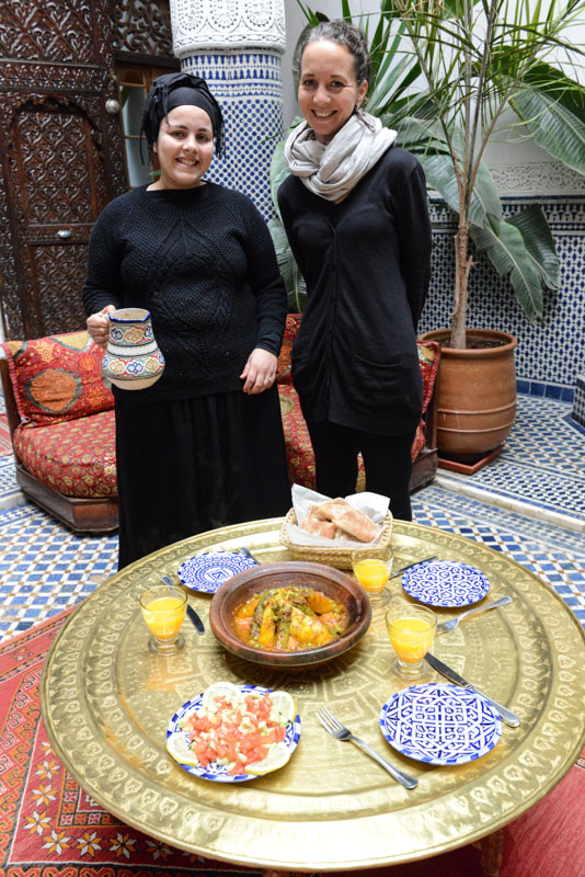 Kochkurs, Fes, Fès, Fez, Marokko, vegetarisches Tajine, Riad, Reisebericht, www.wo-der-pfeffer-waechst.de