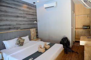 Koh Rong Samloem, Koh Rong Sanloem, Saracen Bay, Sara Resort, Booking, AC-Room, Accommodation, Guesthouse, Reservation, Dormitory, Beach Front Bungalow, Kambodscha, Inseln, Cambodia, Südostasien, Bilder, Fotos, Reiseberichte, www.wo-der-pfeffer-waechst.de