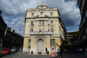 Ewige Flamme, Denkmal, Maršala Tita, Ulica Ferhadija, Stadtzentrum, Sarajevo, Sehenswürdigkeiten, Bosnien-Herzegowina, Hauptstadt, Reisebericht, Ausflüge, Reisetipps, Südosteuropa, Balkan, Bilder, Foto: Heiko Meyer, www.wo-der-pfeffer-waechst.de