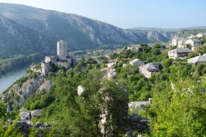 Ruinen von Počitelj, ehemalige Hauptstadt Herzegowinas, Neretva, Bosnien-Herzegowina, Mostar, Tagestour, Rundreise, Sehenswürdigkeiten, Ausflüge, Reisetipps, Südosteuropa, Sommerferien, Sommerurlaub, Balkan, Bilder, Fotos www.wo-der-pfeffer-waechst.de