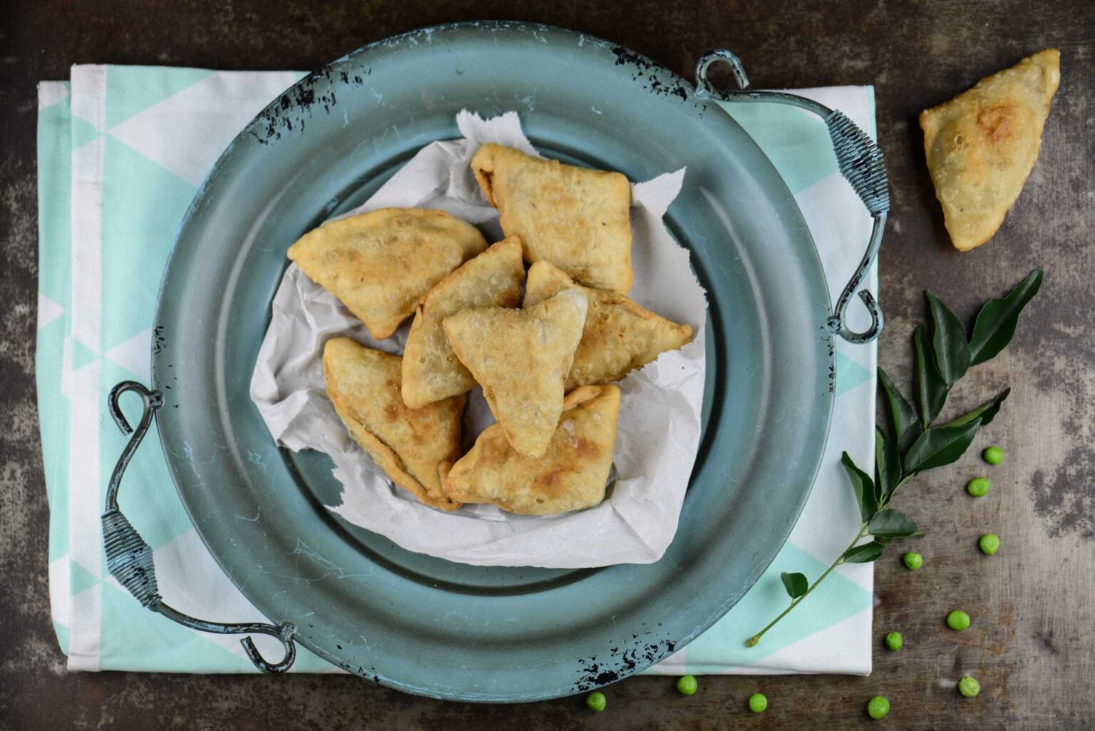 Vegetarische und vegane Samosas