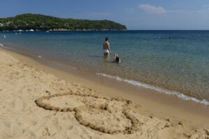 Skiathos, Reisebericht, Griechenland, Inselhüpfen, Nördliche Sporaden, Strand, Strände, Agia Paraskevi Beach, Reisen mit Kindern, Sommerurlaub, Reisetipps, Foto: Heiko Meyer, www.wo-der-pfeffer-waechst.de