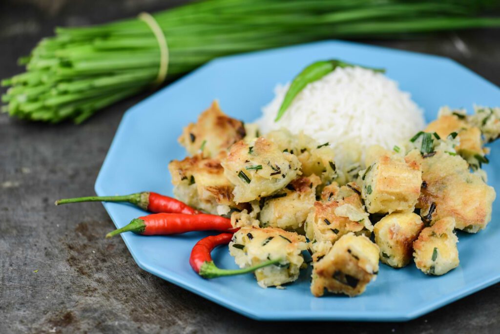 Tahu Goreng Kucai, Tofu im Schnittlauchbackteig, Indonesien, Indonesisches, Kochen, Rezepte, vegetarisches, Gerichte, Speisen, Essen, Zutaten, Küche, www.wo-der-pfeffer-waechst.de