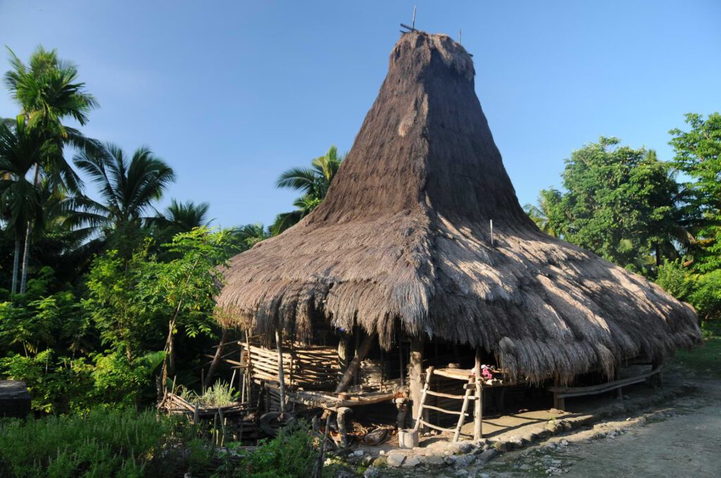 Sumba, traditionelle Dörfer, Häuser, Haus, Marapu, indonesische, Insel, Reisebericht, Indonesien, www.wo-der-pfeffer-waechst.de