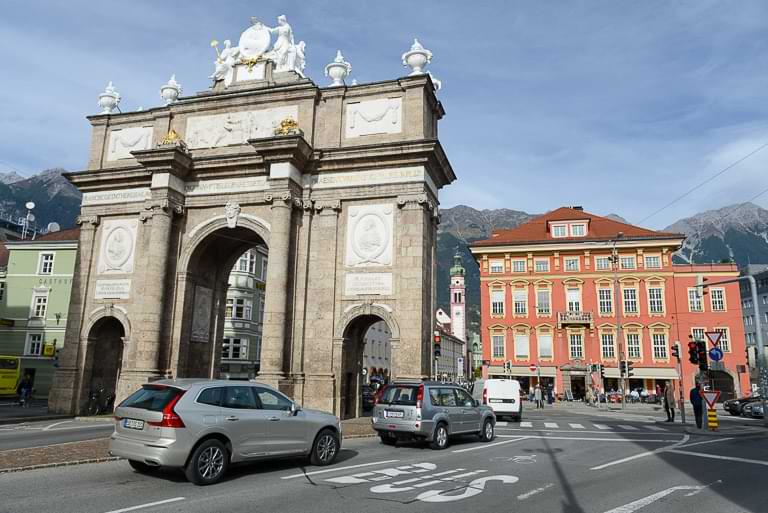 Triumpfpforte, Innsbruck, Maria-Theresien-Straße, Reisebericht, Österreich, Foto: Heiko Meyer