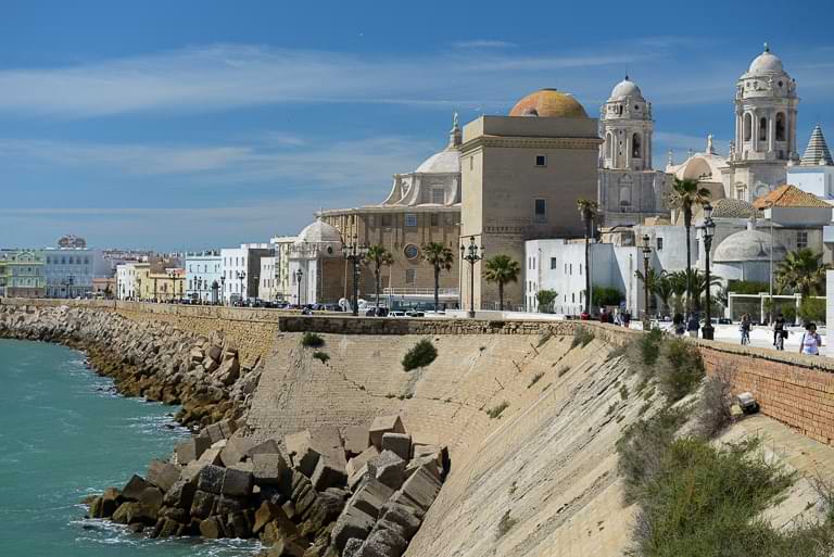 Cádiz, Reisebericht, Avenida Campo del Sur, Sehenswürdigkeiten, Andalusien, Highlights, Spanien, Reiseblog