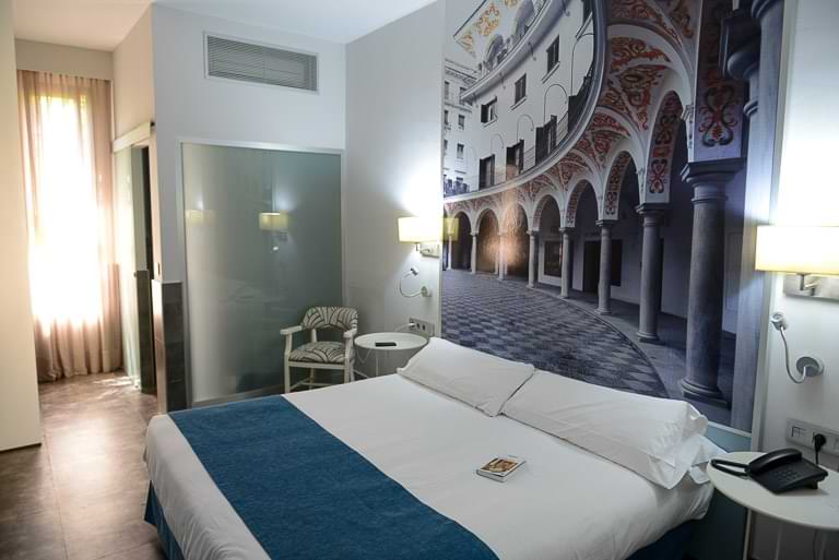 Sevilla, AACS Hotel Monteolivos, buchen, Bahnhof Santa Justa, Zimmer