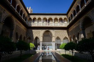 Sevilla, Königspalast, Alcázar, Spanien, Innenhof, islamische Schnitzereien, Reisebericht, Andalusien, Reiseblog