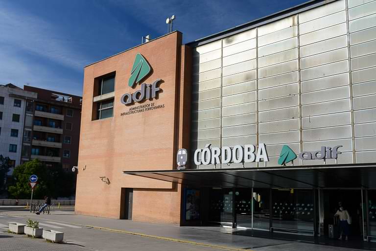 Córdoba, Bahnhof, train station, Renfe, Zugreise, Bahnreise, Reisebericht