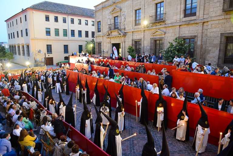 Semana Santa, Còrdoba, Altstadt, Umzug, Kreuz, Karwoche, Reisebericht, Sehenswürdigkeiten