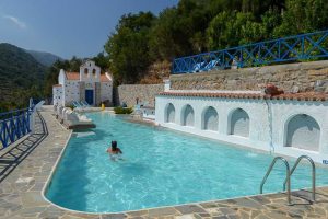 Ikaria, Kerame Studios & Apartments, Swimmingpool, Kapelle, Griechenland, Reisen mit Kindern, Reisebericht
