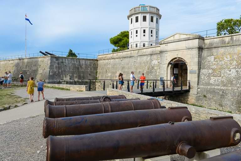 Pula, Kastell, Istrien, Reisebericht, Kroatien