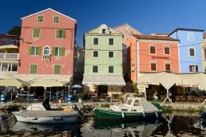Veli Lošinj, Reisebericht, Kroatien, Insel, Häuser