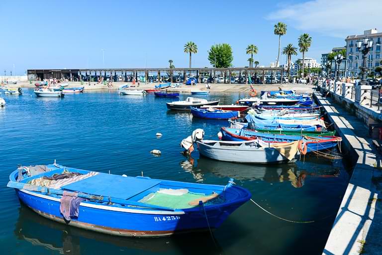 Alter Hafen, Molo San Nicola, Bari, Reisebericht, Apulien