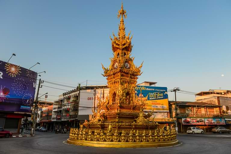Clocktower, goldener Uhrturm, Chiang Rai, Reisebericht, Sehenswürdigkeiten