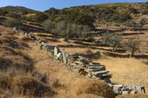 Steinmauern, Andros, Schiefer