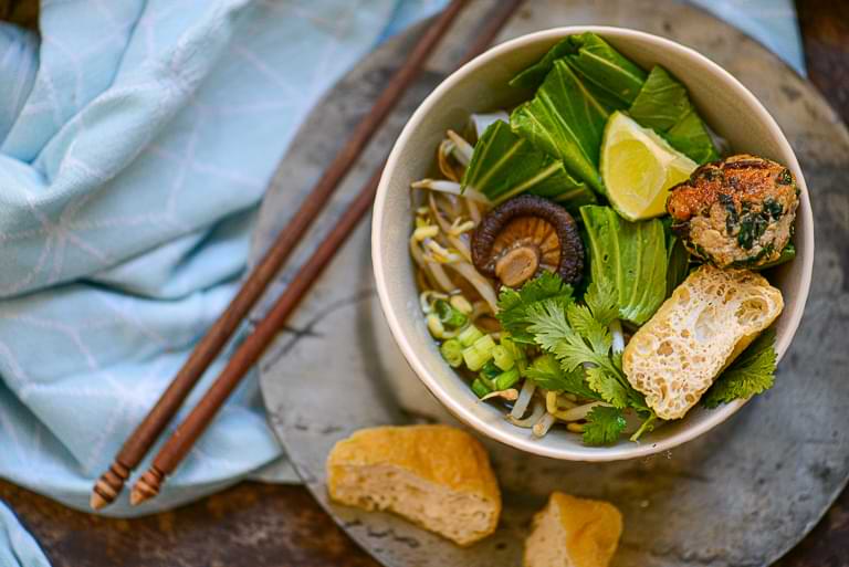 Pho-Rezept vegetarisch und vegan: überraschend unkompliziert zu kochen