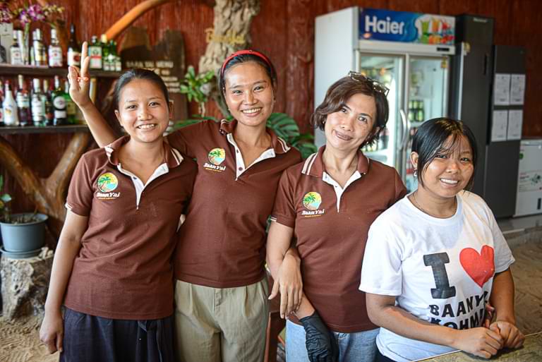 Baan Yai Bar, Ao Kao Beach, Koh Mak, Personal