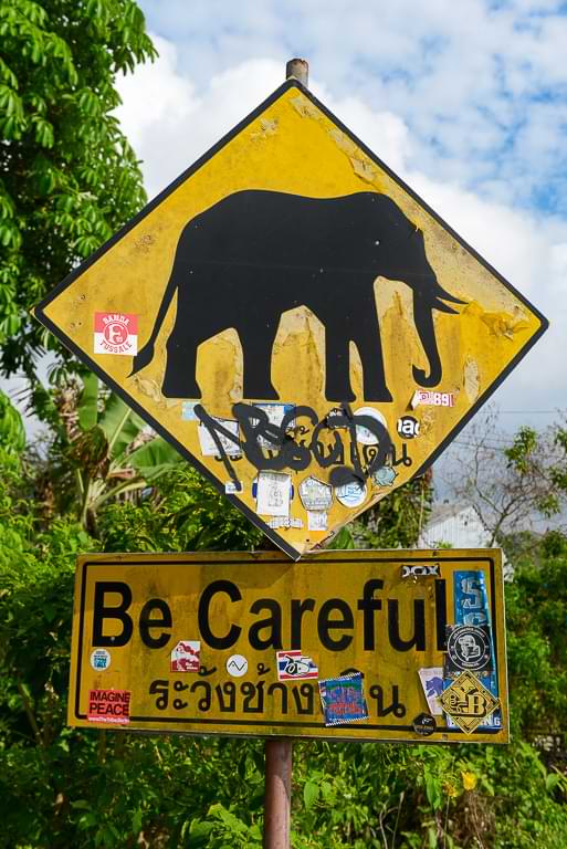 Be careful, elephants crossing, Koh Chang, Verkehrsschild
