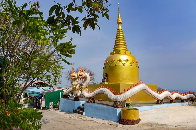 Goldener Stupa, Koh Larn, Sehenswürdigkeiten, Tempel