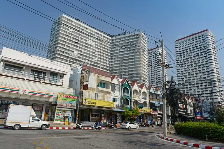 Hochhäuser, Supermarkt, Jomtien