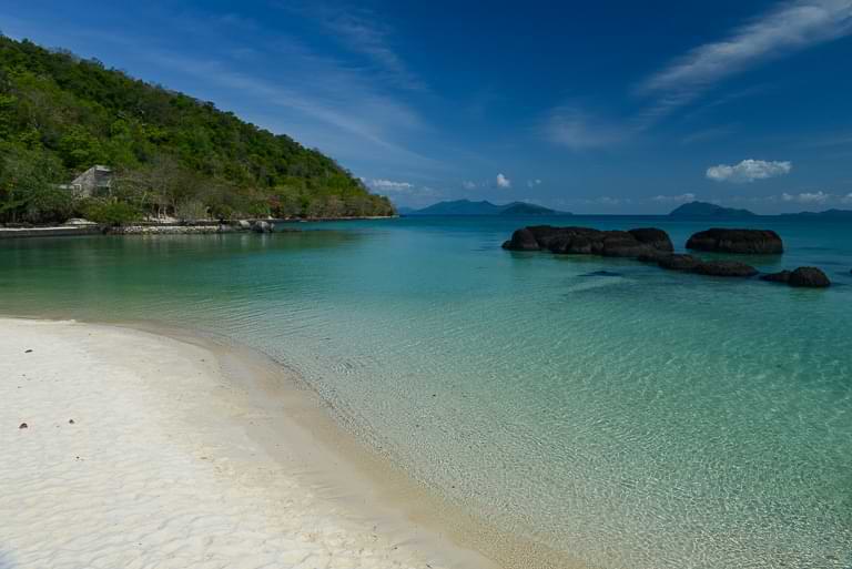 Koh Kham, Strand, Beach, Felsen, Vulkangestein