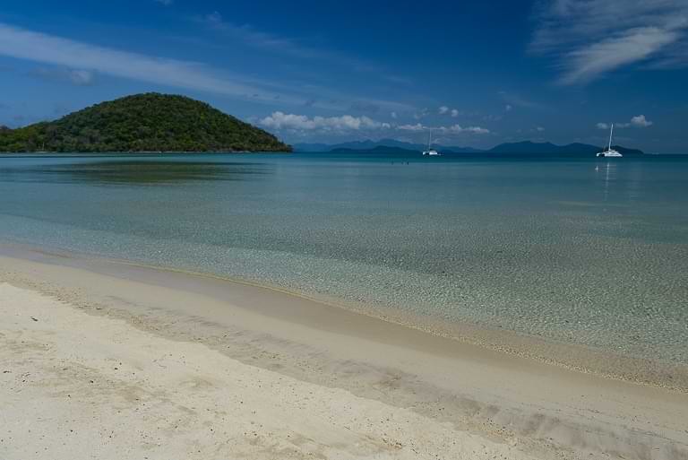 Koh Mak, Mira Montra Beach