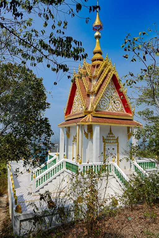Pagode, Buddhas Fußabdruck, Koh Larn, Sehenswürdigkeiten