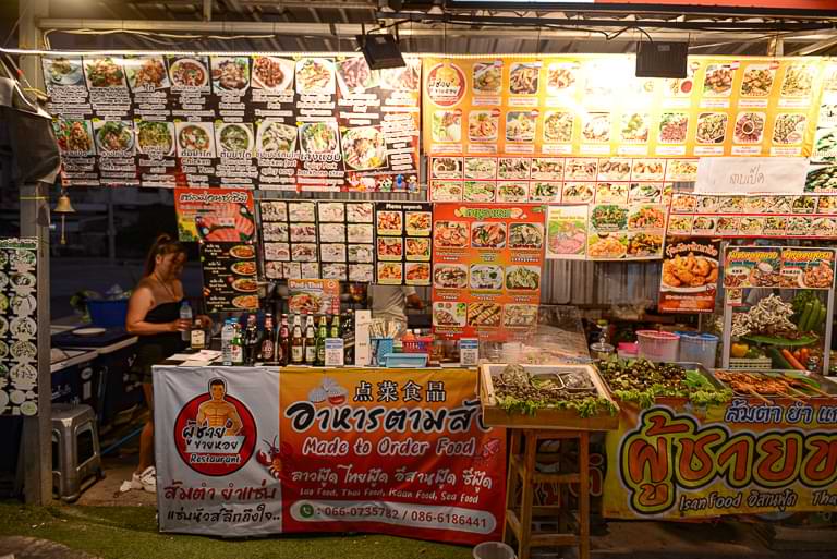 Thai-Restaurant, Yai Mak Market, Jomtien, Nachtmarkt