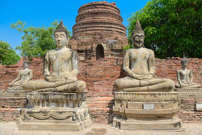 Buddhastatuen, Wat Yai Chai Mongkhol, Ayutthaya, Tempel