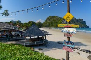 Happy Bar, Thung Yang Beach, Chumphon, Reisebericht