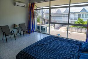 Life Beach 1 Guest House, Thung Wua Laen Beach, Chumphon